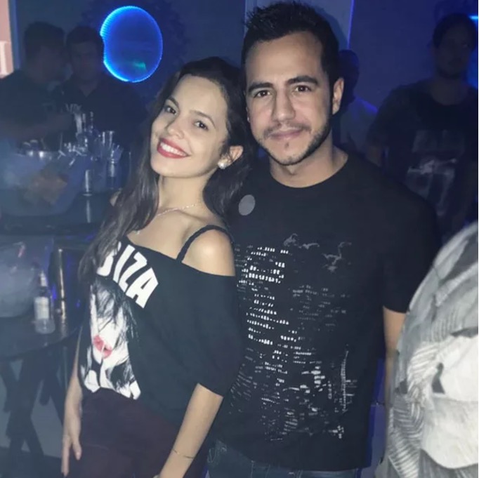 Ex-BBBs Matheus e Mayla curtem festa juntos
