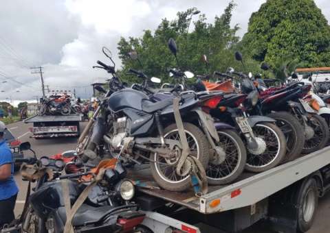 Operação “Interior Seguro” apreende 36 veículos, armas e drogas em Manacapuru