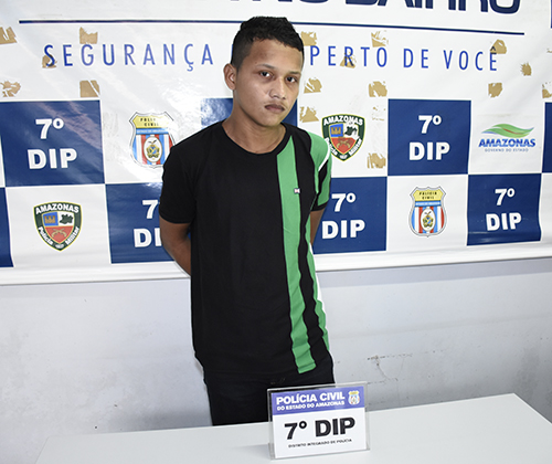 Jovem é preso acusado de matar cabeleireiro em Manaus