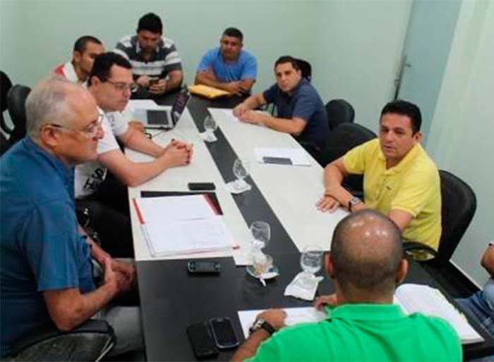 Prefeitos do interior reconhecem a importância da Associação Amazonense de Municípios