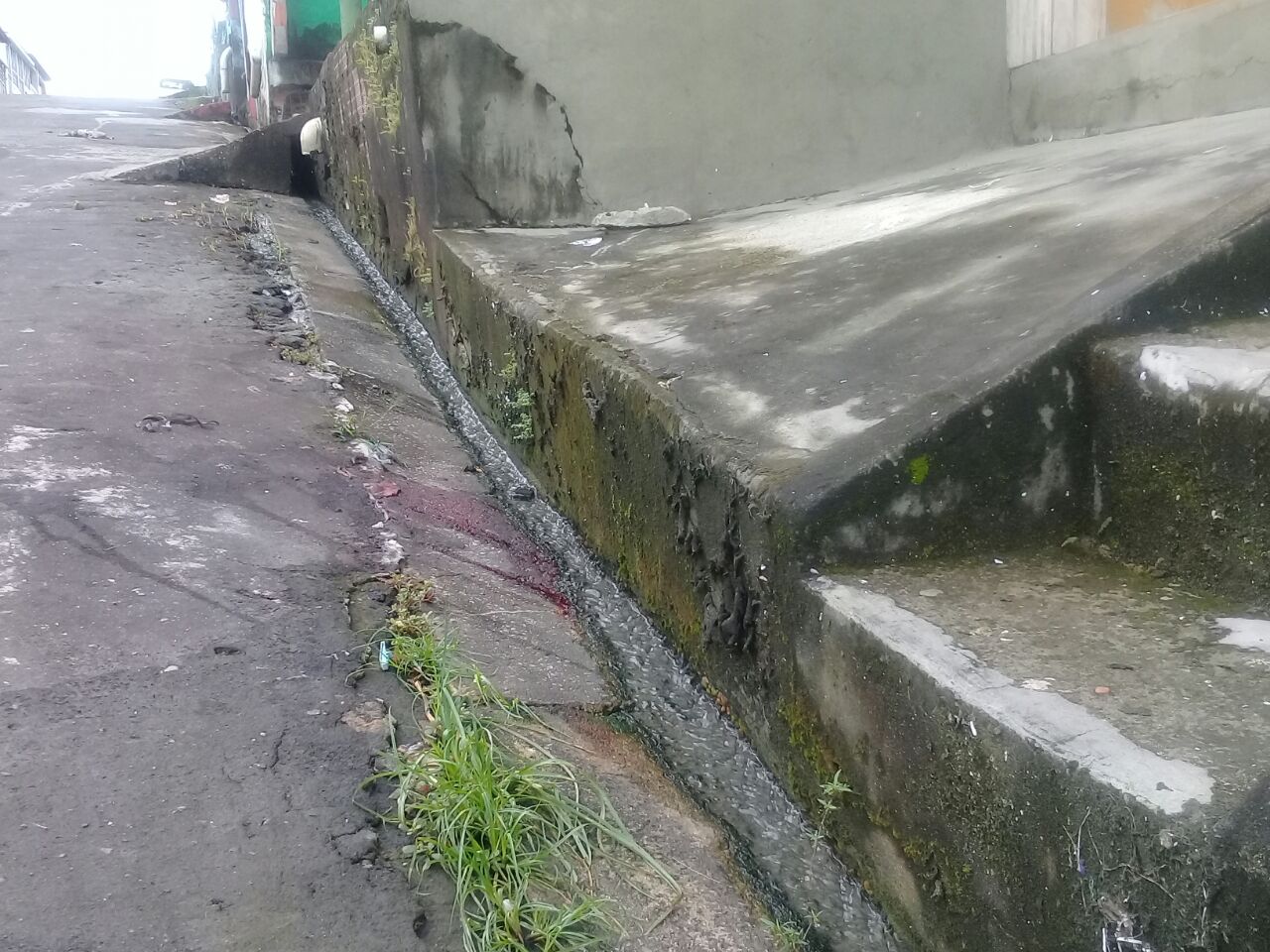 Morador de rua é morto a facadas na Zona Leste de Manaus 