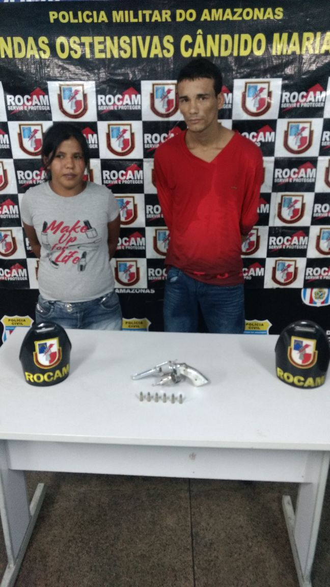 Casal é preso acusado de tentar roubar mototaxista após forjar corrida em Manaus