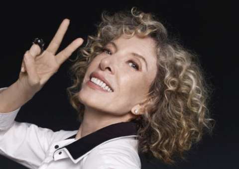 Marília Gabriela responde boatos de que teria namorado mulheres