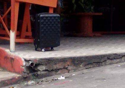 Carro preto abandona mala com suposta bomba e assusta moradores em Manaus