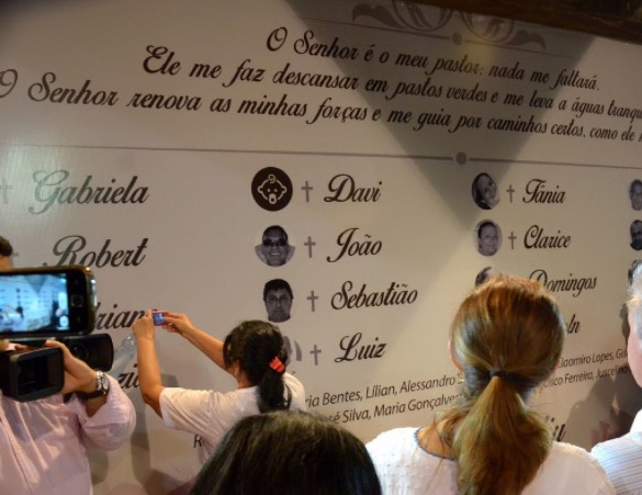  Em Manaus, vítimas da tragédia de 28 de março são homenageadas em culto ecumênico   