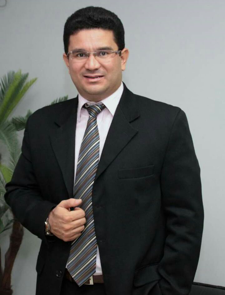 Polícia pede ajuda para encontrar vereador acusado de estelionato no AM