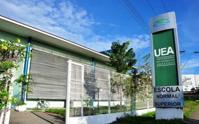 UEA abre inscrições para curso de libras gratuito em Manaus