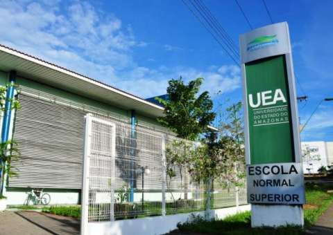UEA abre inscrições para curso de libras gratuito em Manaus
