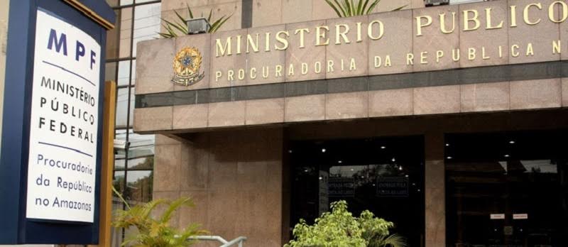 MPF firma acordo para recuperar prédios históricos em Manaus 