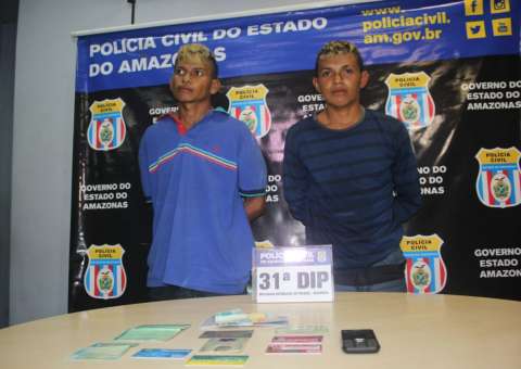 Irmãos são presos após assaltarem e matarem taxista em estrada do Amazonas
