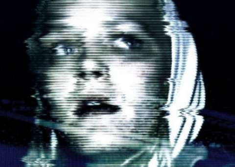 Terror sobre visita alienígena ganha trailer aterrorizante