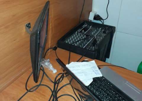 Rádio clandestina é desativada durante operação da Polícia Civil em Manaus