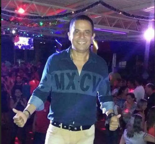 Sérgio Aurélio lança CD no Gargalo Sport Beer