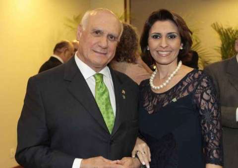 Esposa de senador do PSD, acusa político de agressão