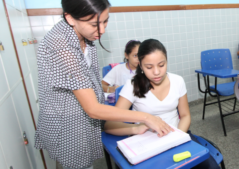 65 professores são convocados para atuar em unidade prisional e escolas de Manaus