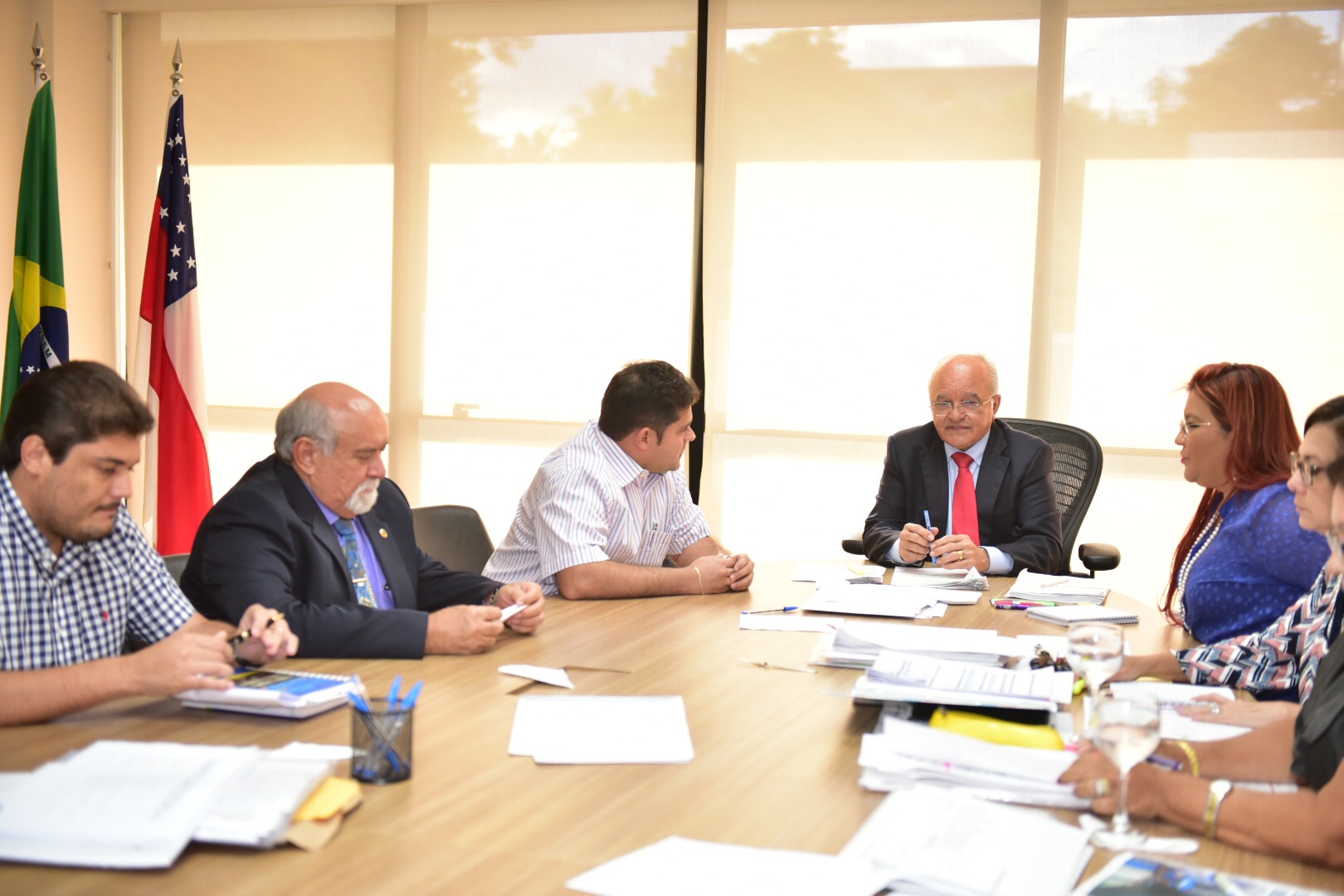 Governo discute melhorias para infraestrutura do interior do Amazonas