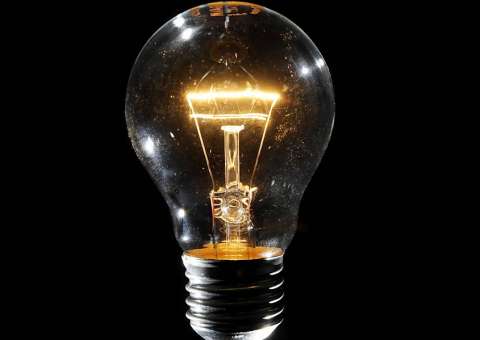 Aneel manda Amazonas Distribuidora  a descontar 5,05% na fatura de luz