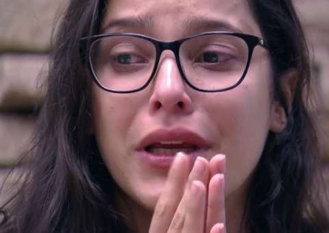 BBB: “ Emilly chora em DR com Marcos e detona Ilmar