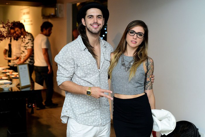 Cantor Ivo Mozart, de “Anjos de Plantão”, é acusado de tentar estrangular ex-namorada 