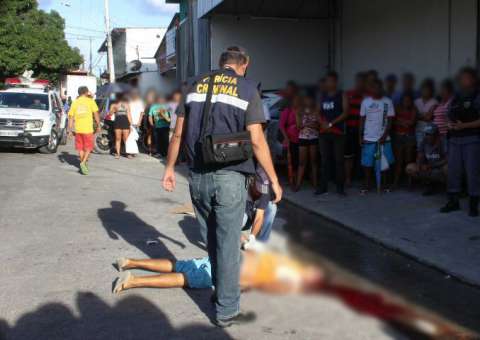 Flanelinha é executado com 4 tiros em Manaus