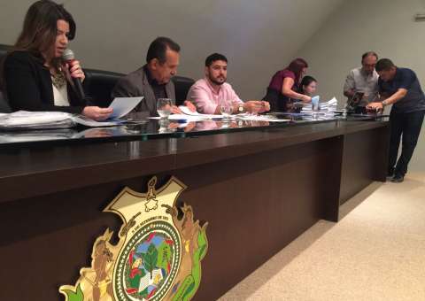 Candidato apoiado por Melo vence eleição para a AAM