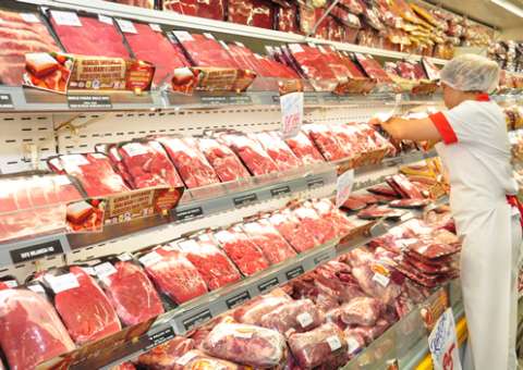 Amostras de produtos de frigoríficos investigados pela PF estão regulares 