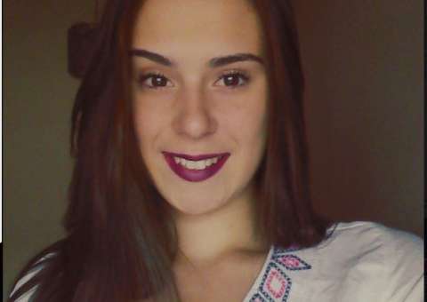 Estudante universitária é encontrada morta com sinais de violência 