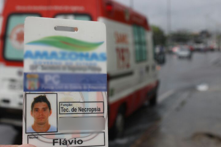 Motociclista fica ferido em acidente de trânsito em Manaus