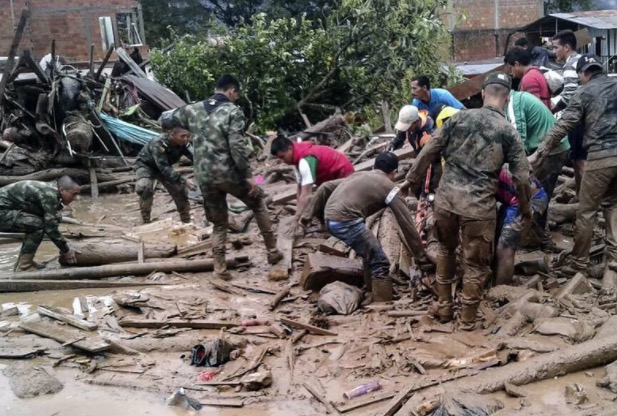 Deslizamento de terra mata ao menos 154 e fere 400 na Colômbia