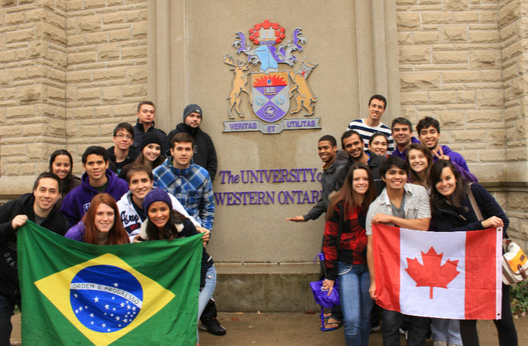 Governo Temer decide encerrar programa Ciência sem Fronteiras