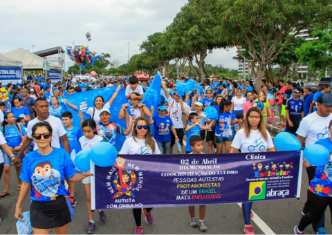 Caminhada abre programação especial para conscientização do Autismo em Manaus