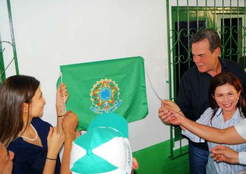 Rebecca Garcia reativa posto da Suframa em Rio Preto da Eva