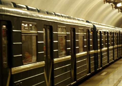  Explosão em metrô na Rússia deixa ao menos 10 mortos