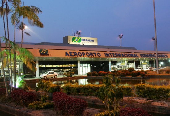 Em Manaus, cabos de farol são roubados de aeroporto