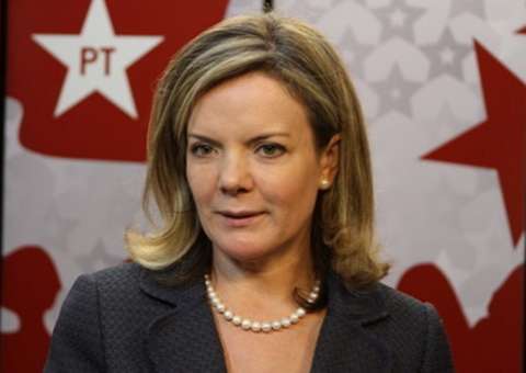 Corrente de Lula indica Gleisi Hoffmann para presidir o PT