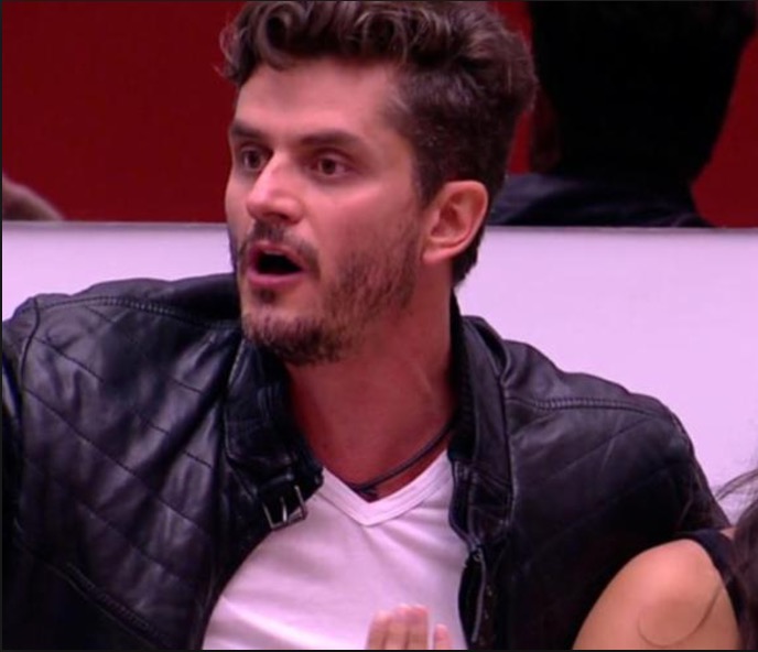 BBB17: Marcos é criticado ao fazer comentários maldosos sobre Marinalva e Daniel 