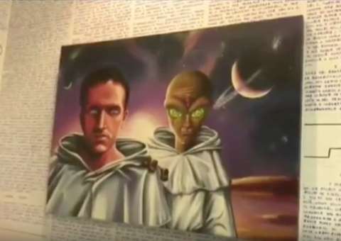 Jovem que desapareceu misteriosamente no Acre deixou 14 manuscritos criptografados e símbolos nas paredes do quarto 