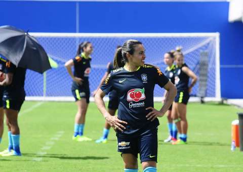 Seleção Brasileira Feminina realiza primeiro treino em Manaus