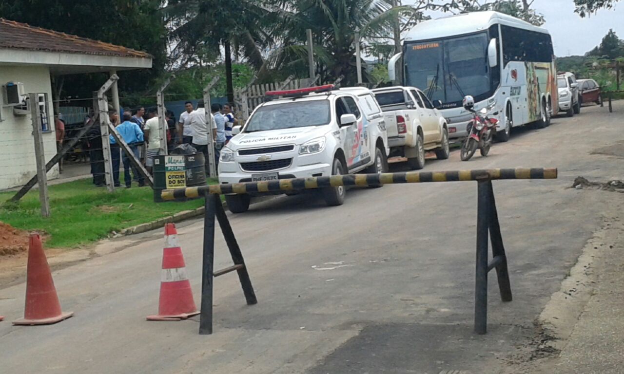 Bandido morre baleado durante assalto a ônibus na AM-010