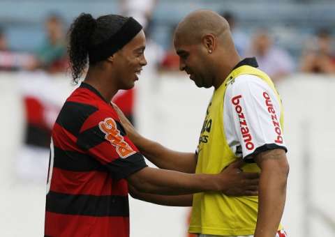 Clube americano faz proposta a Adriano Imperador, Ronaldinho Gaúcho e Deco 