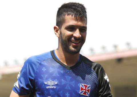 Palmeiras fecha contrato e oficializa Luan como novo alviverde