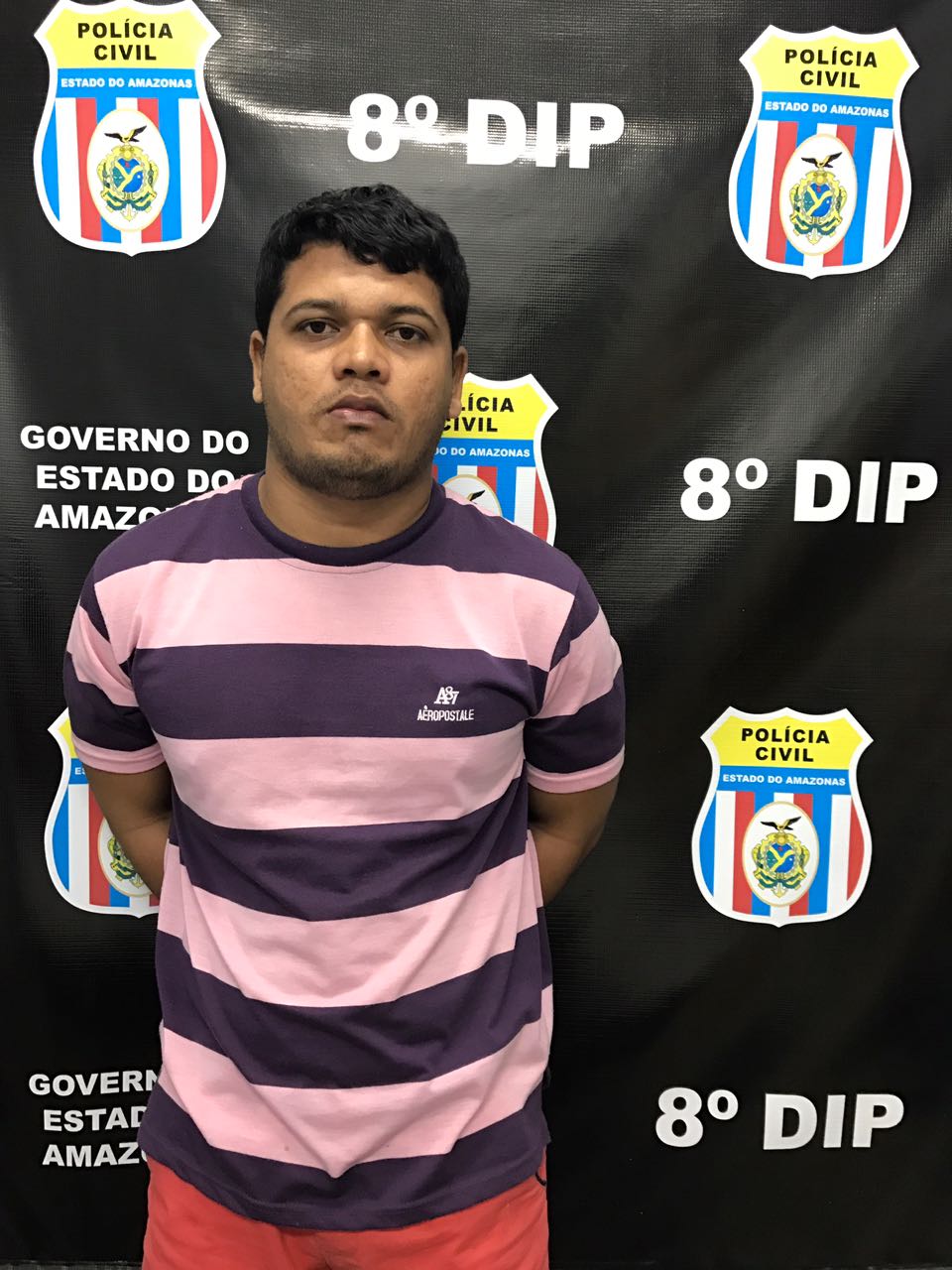 Foragido do Compaj é preso em flagrante por ameaçar mulher que recusou relacionamento