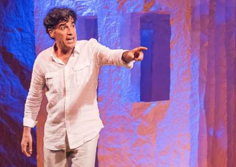  Espetáculo teatral de Paulo Betti é cancelado em Manaus