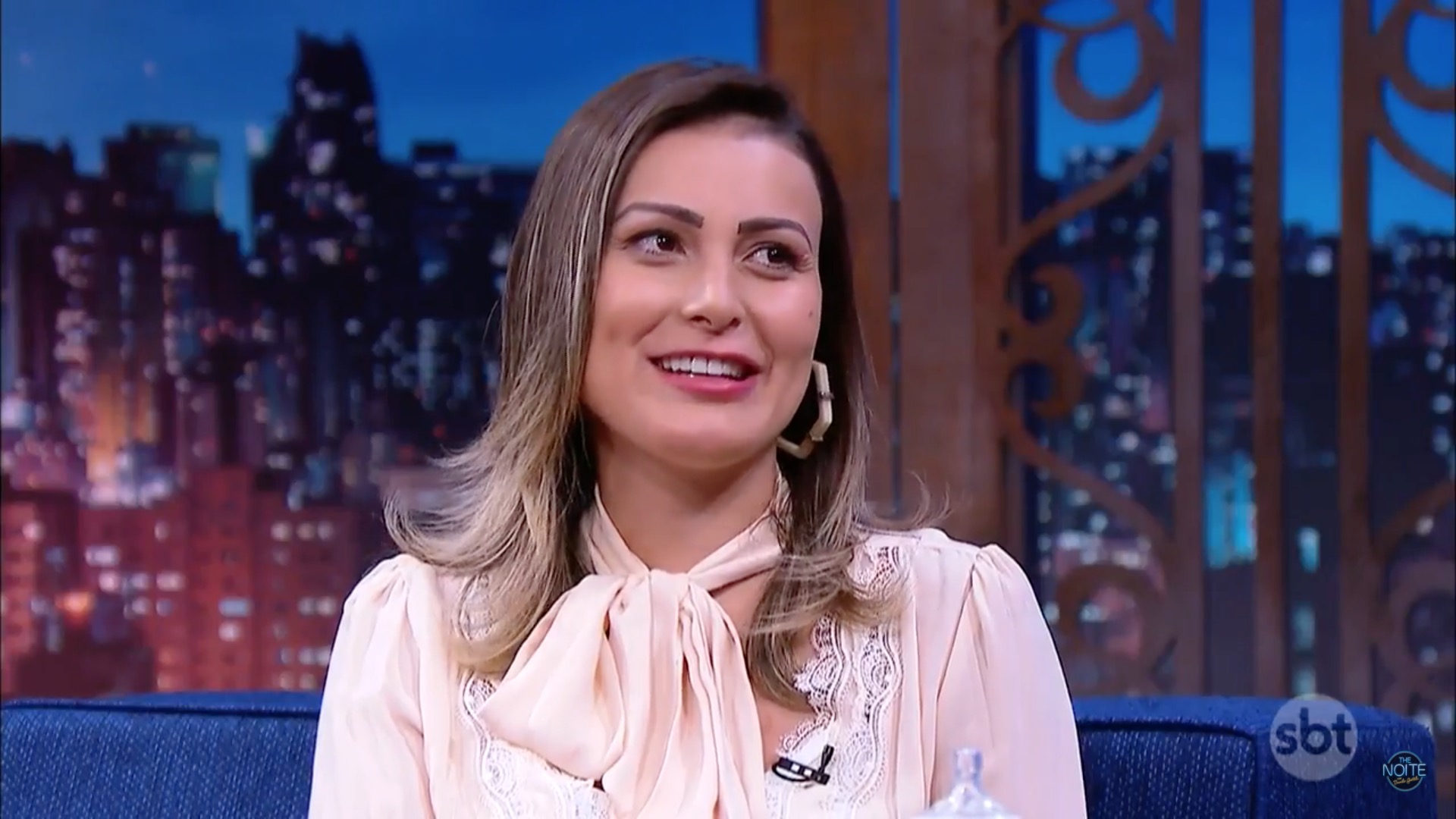  Andressa Urach revela que tomou mamadeira até os 28 anos e relembra passado de prostituição
