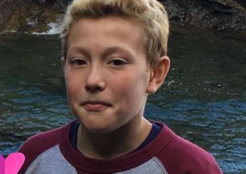    Menino de 11 anos se mata após namorada fingir estar morta