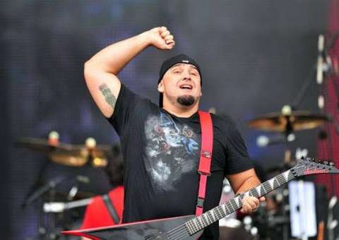 Digão dos Raimundos volta a Manaus para show no Pirata Pub 