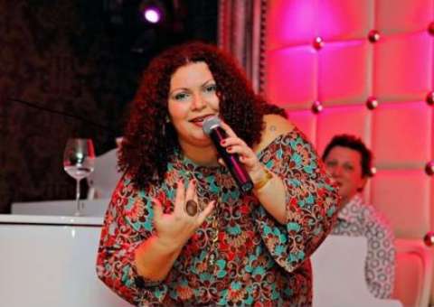 Ellen Mendonça e Antonio Pereira se reúnem em show gratuito no Teatro Amazonas