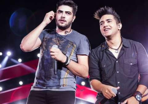 Henrique e Juliano sofrem acidente de carro