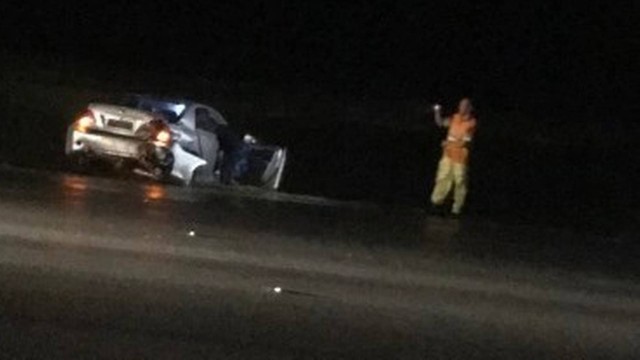 Henrique e Juliano sofrem acidente de carro