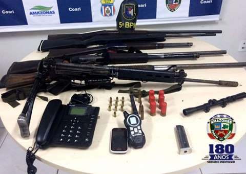 Armas de uso exclusivo do Exército são apreendias no inteiro do Amazonas 